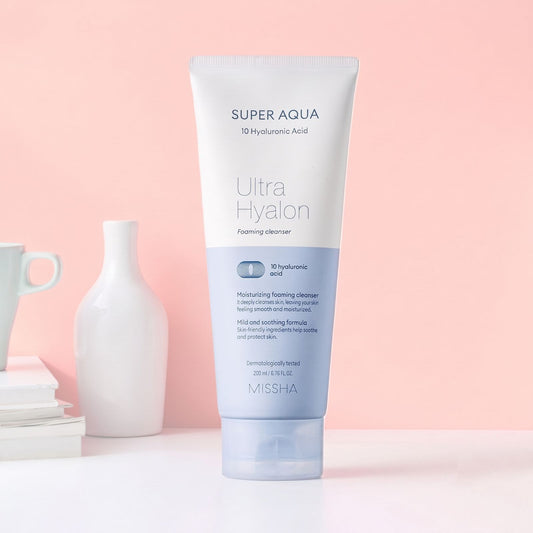 MISSHA Super Aqua Ultra Hyalron Foaming Cleanser (200ml)